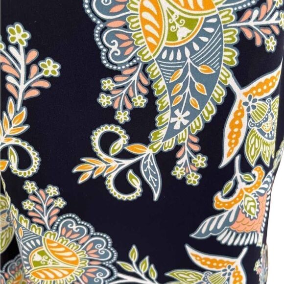 Ann Taylor LOFT Women's black Paisley Floral Mixed Media Tee, size S - Picture 2 of 5